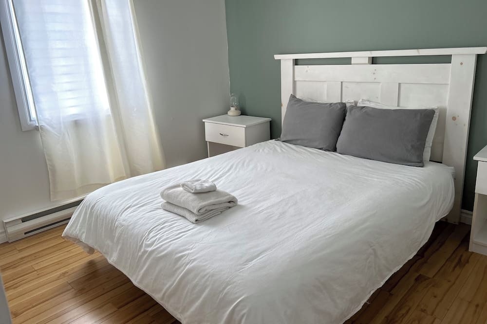 Photo of Bedroom in Saint-Michel-des-Saints