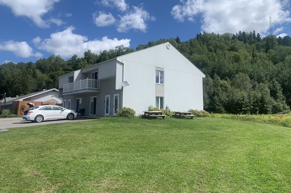 Photo of Outdoor in Saint-Michel-des-Saints