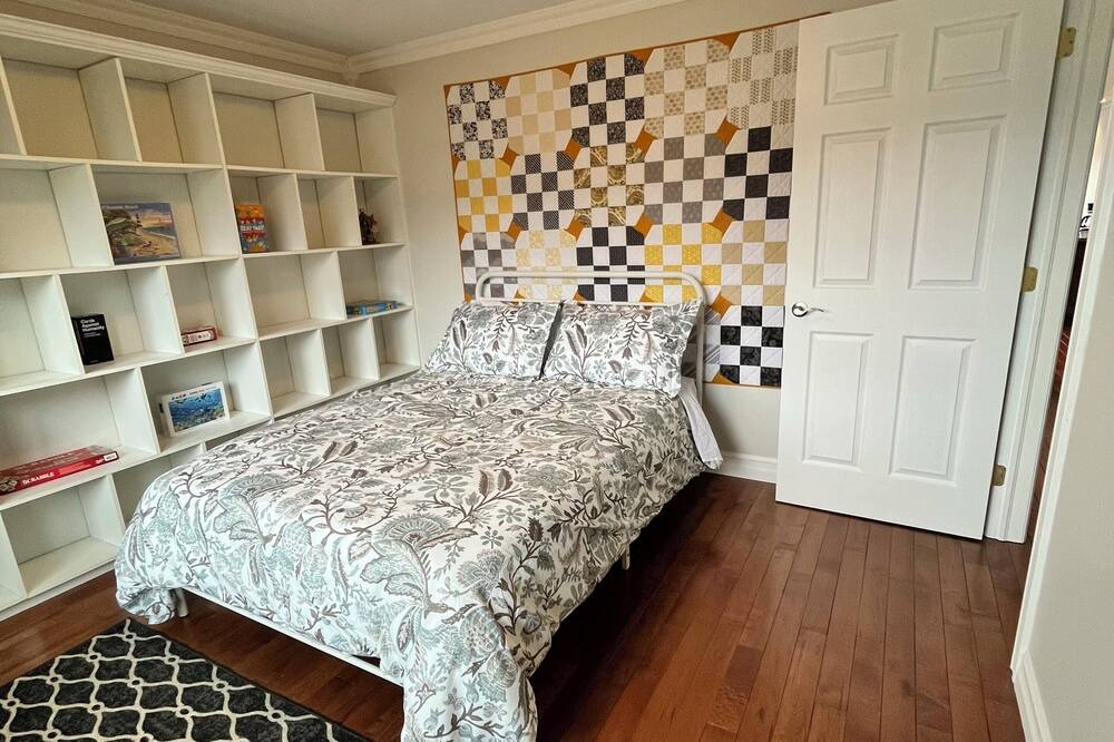 Photo of Bedroom in Terra Nova