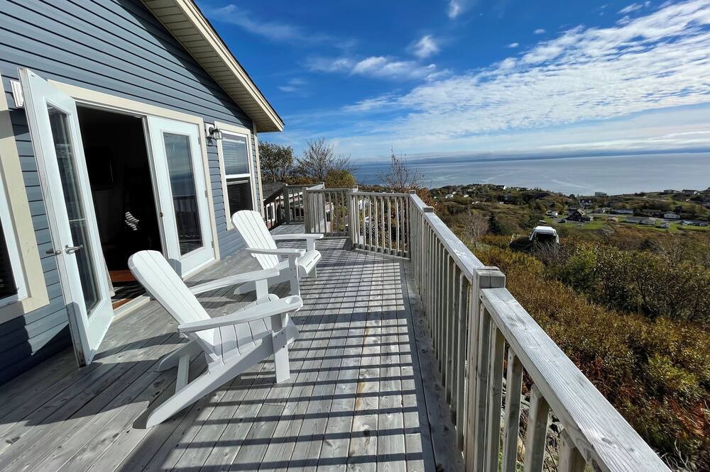Photo of Outdoor in Terra Nova