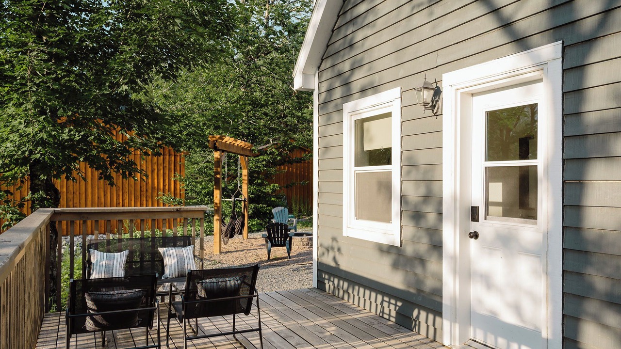 Photo of Outdoor in Smiths Corner