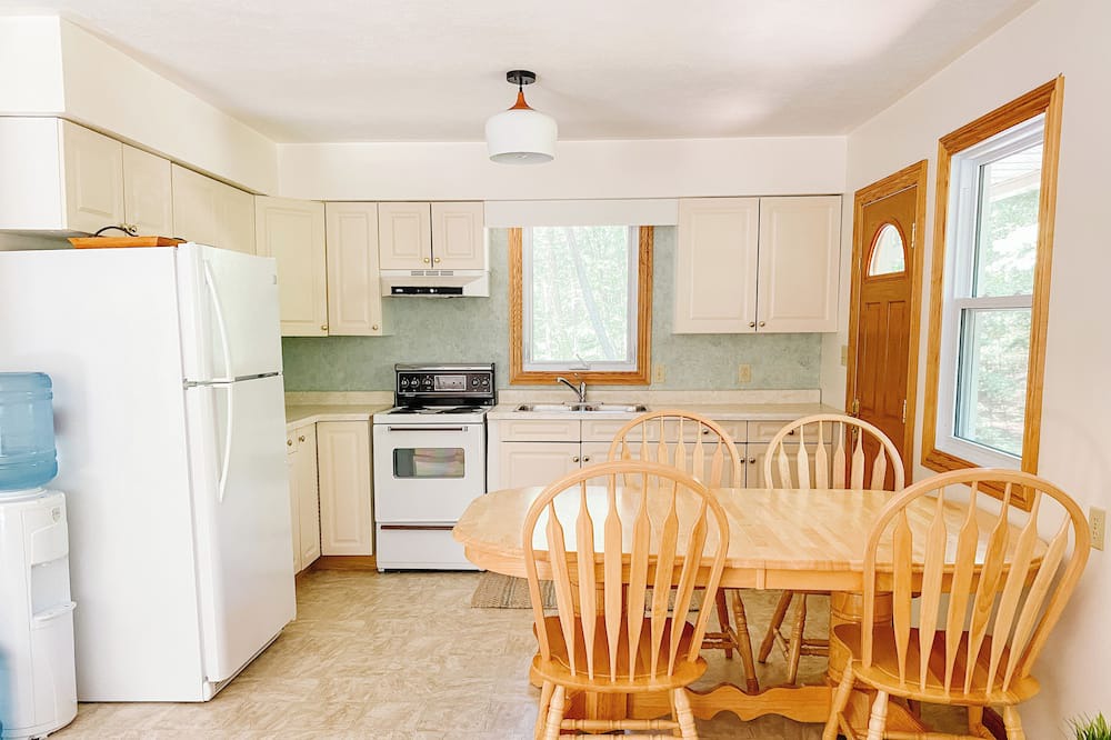 Photo of Kitchen in Sauble Beach