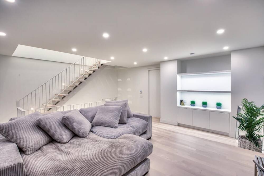 Photo of Livingroom in Mile End