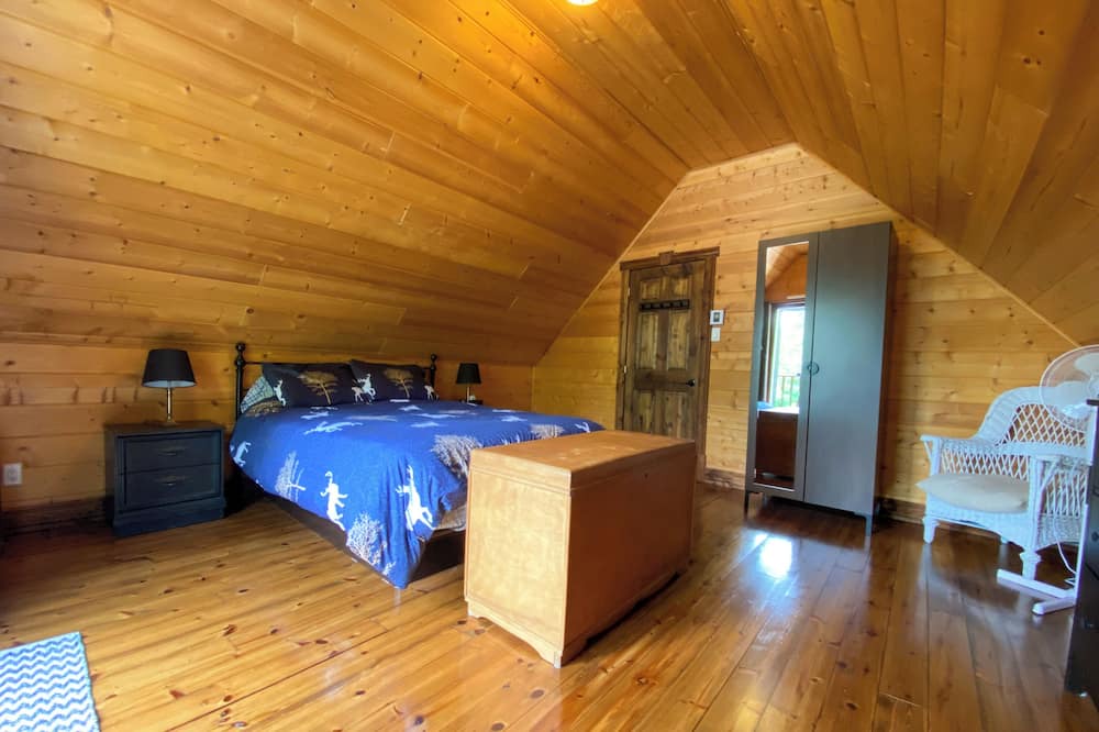Photo of Bedroom in Entrelacs
