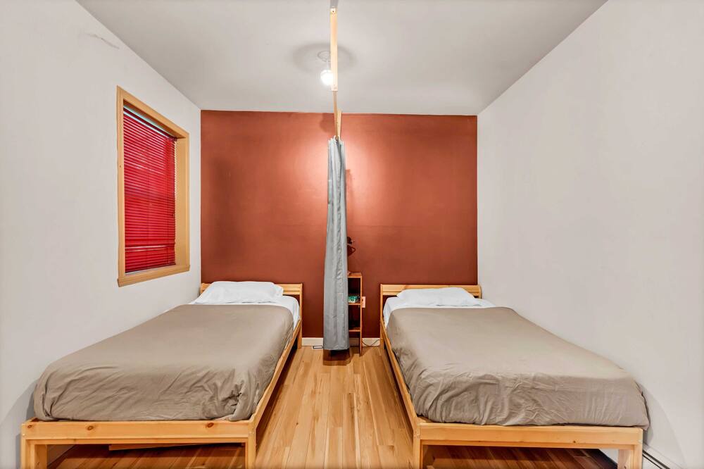 Photo of Bedroom in Langley