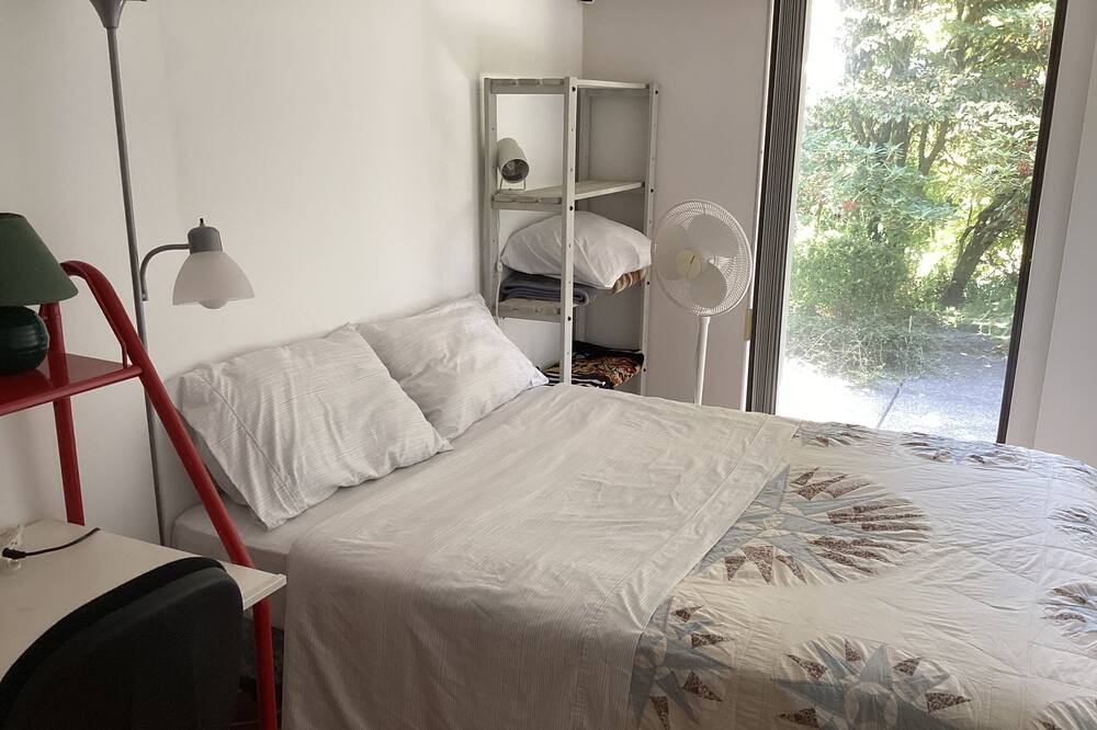 Photo of Bedroom in West Vancouver