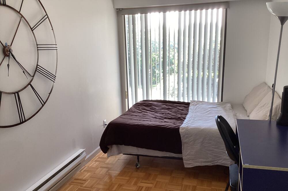 Photo of Bedroom in West Vancouver
