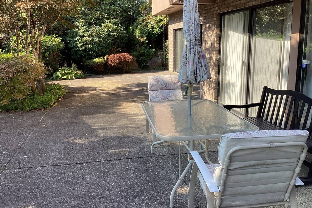 Photo of Outdoor in West Vancouver