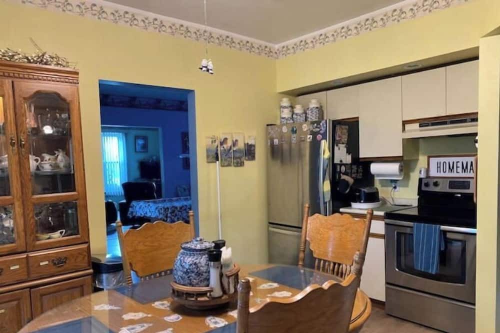 Photo of Kitchen in Walkerton