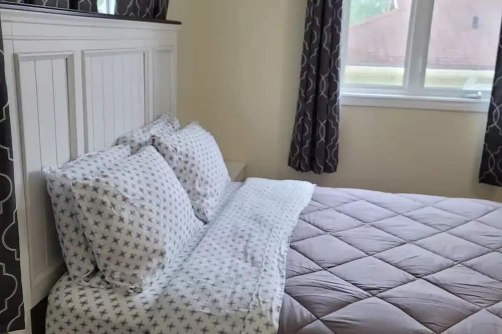 Photo of Bedroom in Dartmouth