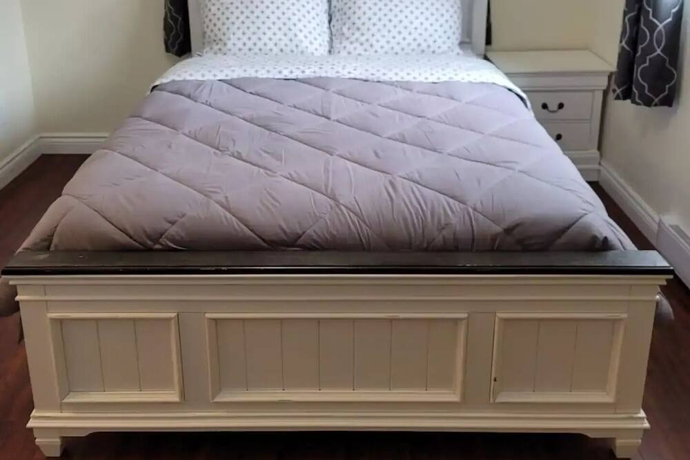 Photo of Bedroom in Dartmouth