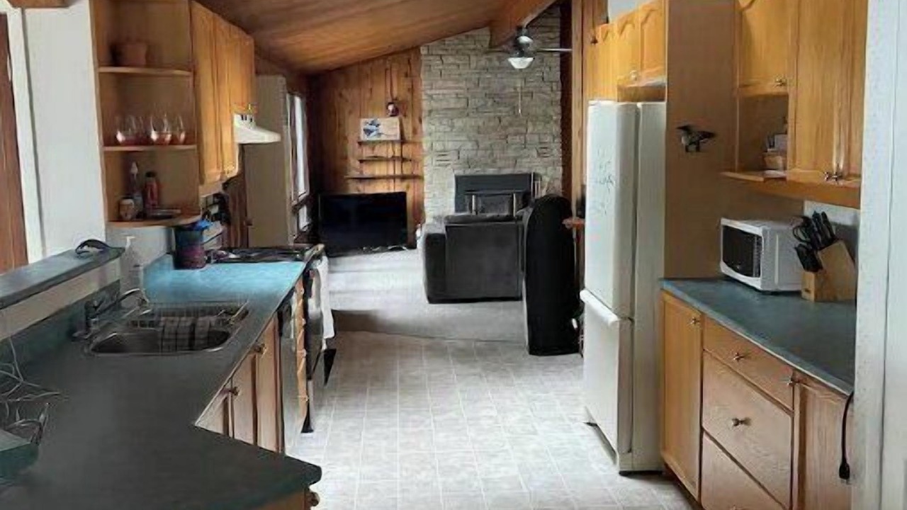Photo of Kitchen in North Kawartha