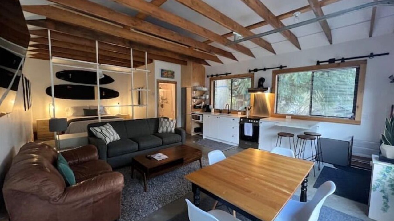Photo of Livingroom in Garibaldi Highlands