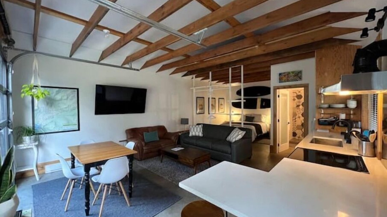 Photo of Livingroom in Garibaldi Highlands