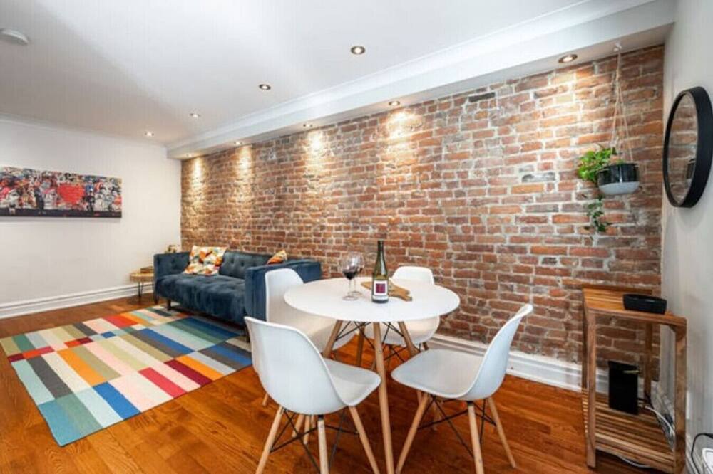 Photo of Livingroom in Gay Village