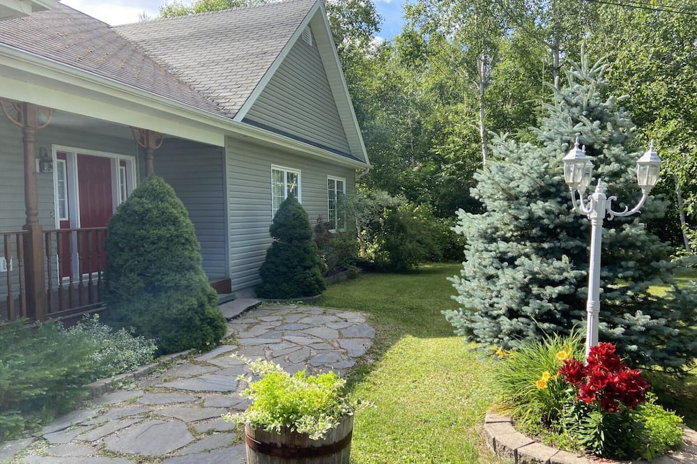 Photo of Outdoor in Deer Lake