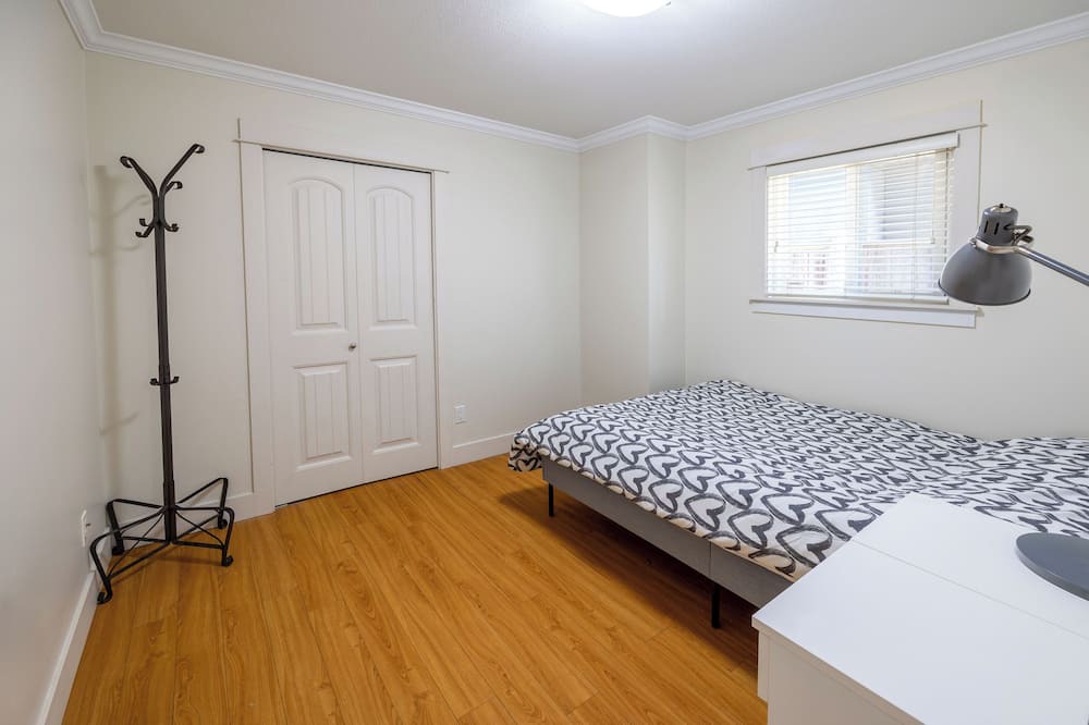 Photo of Bedroom in Seafair