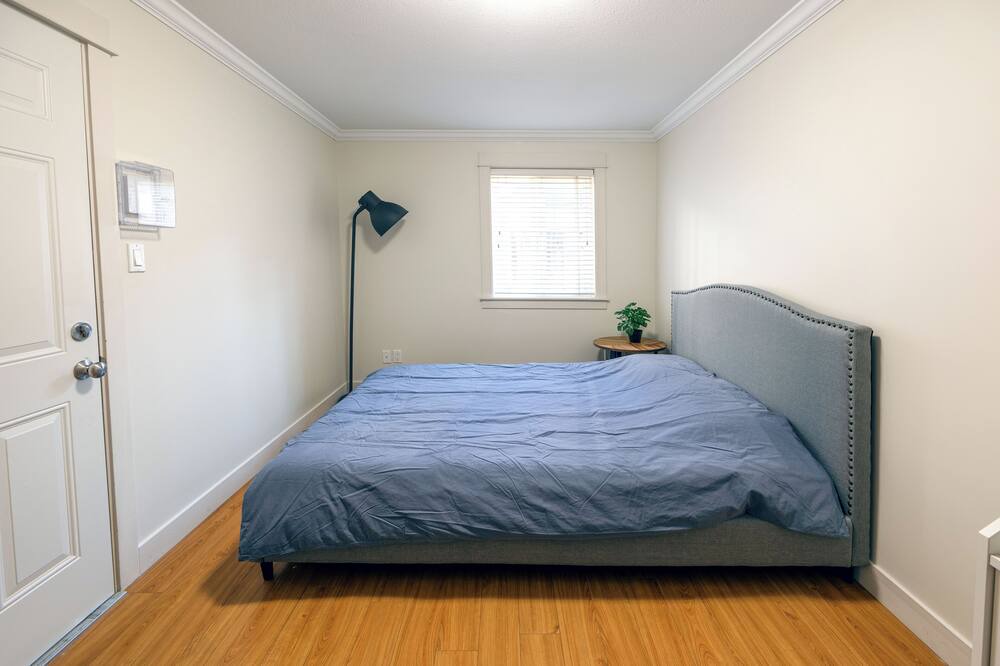 Photo of Bedroom in Seafair