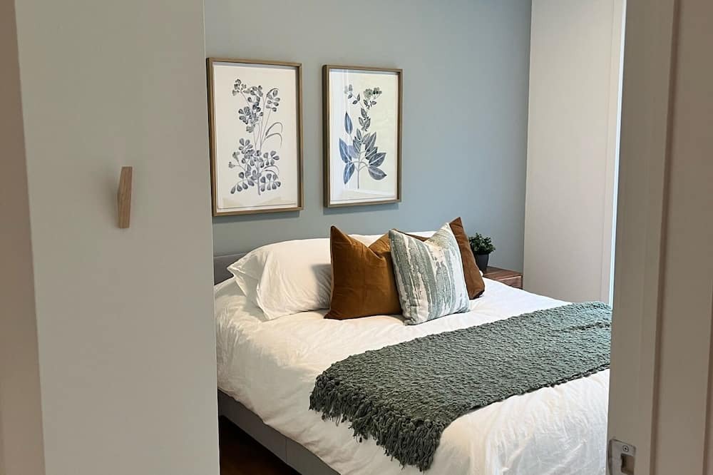 Photo of Bedroom in Owl's Head Ski Resort