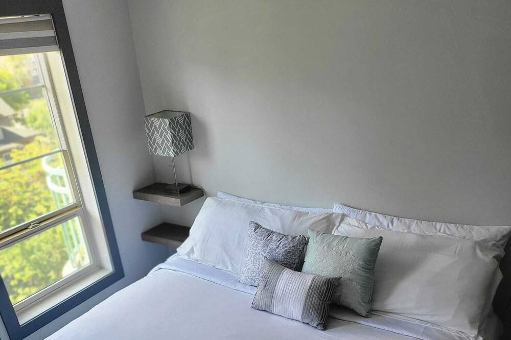 Photo of Bedroom in Connaught
