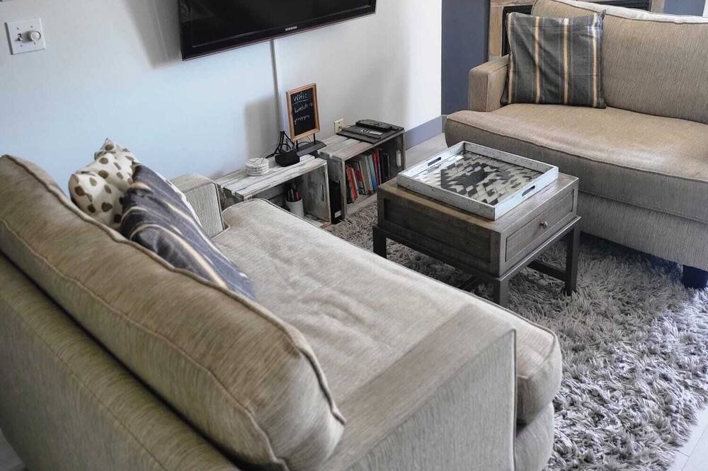 Photo of Livingroom in Connaught