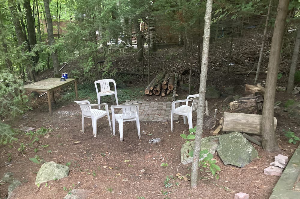 Photo of Patio Balcony in Utterson
