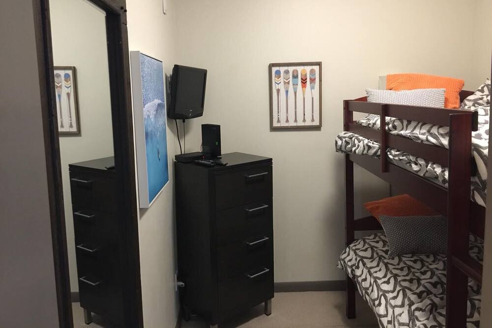 Photo of Bedroom in South Pandosy