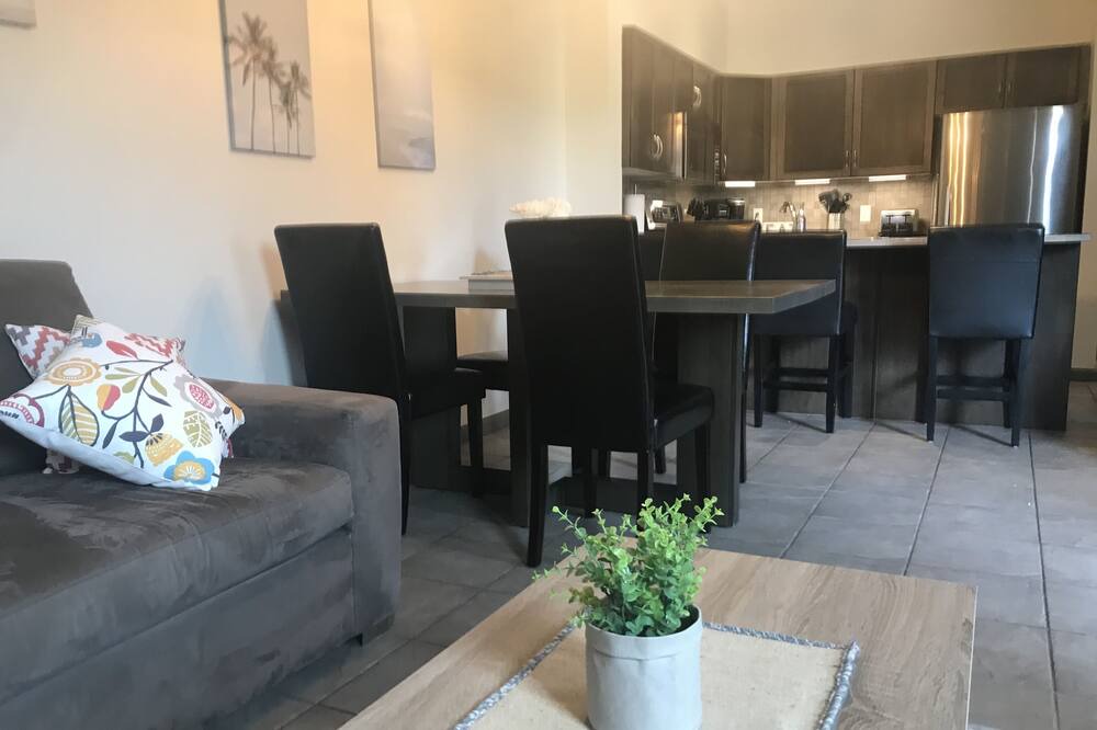 Photo of Livingroom in South Pandosy
