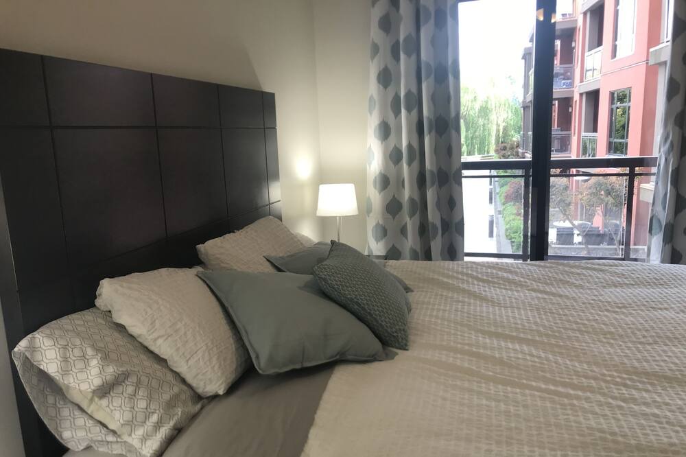 Photo of Bedroom in South Pandosy