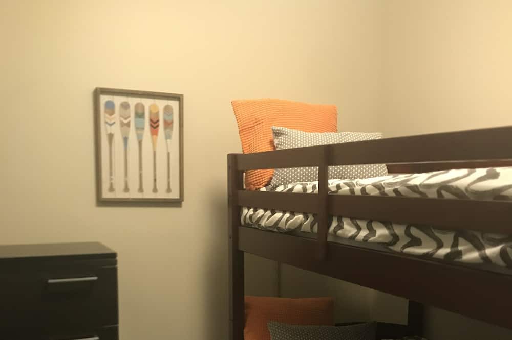 Photo of Bedroom in South Pandosy