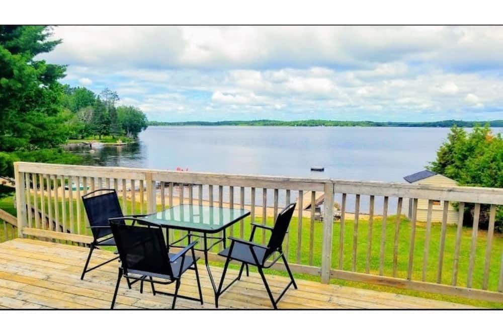 Photo of Patio Balcony in Powassan