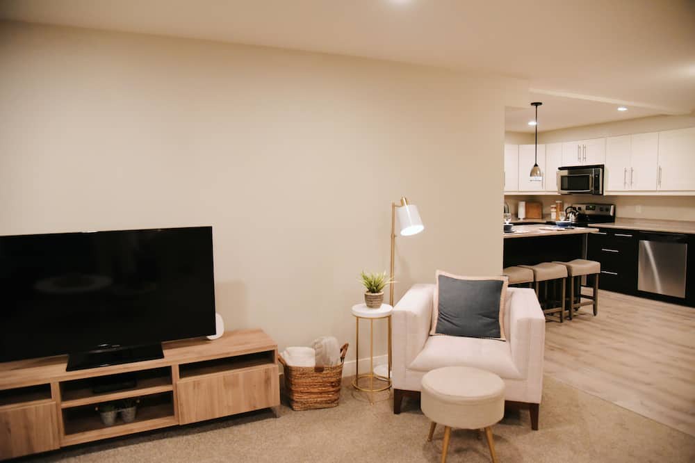 Photo of Livingroom in Lower Sumas Mountain