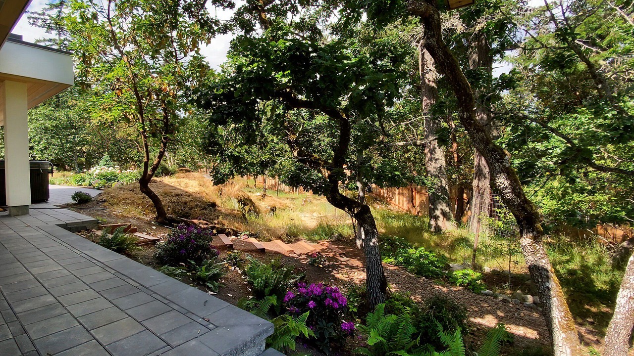 Photo of Outdoor in Queenswood