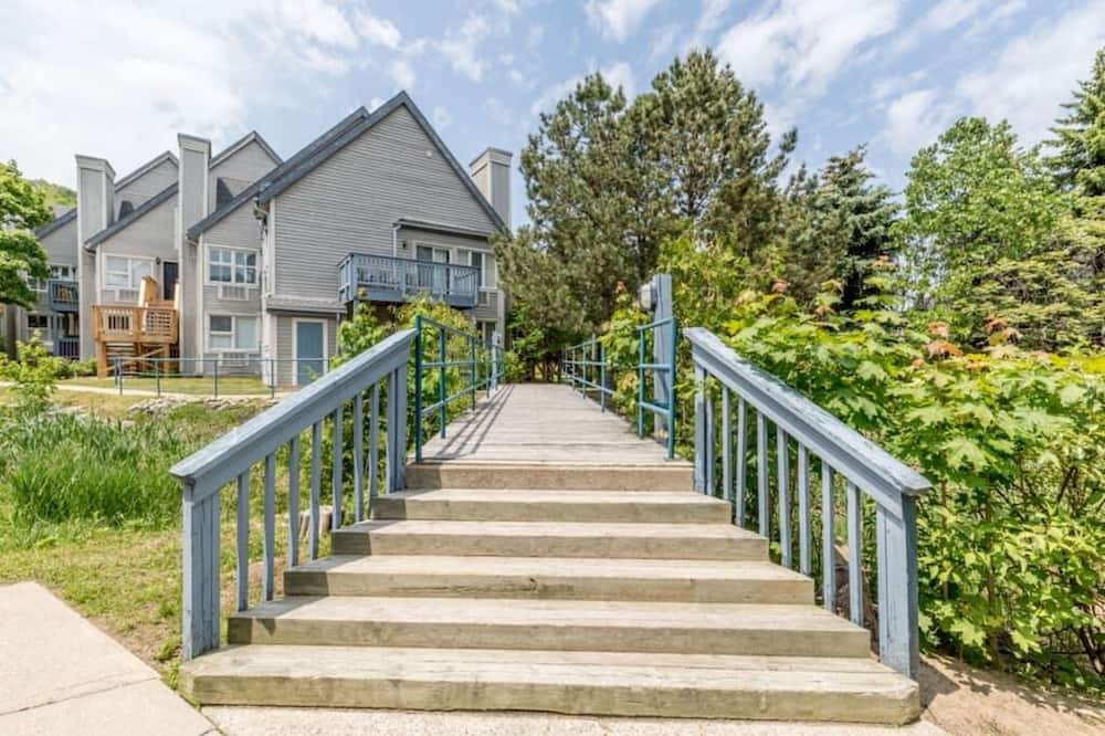 Photo of Outdoor in Craigleith