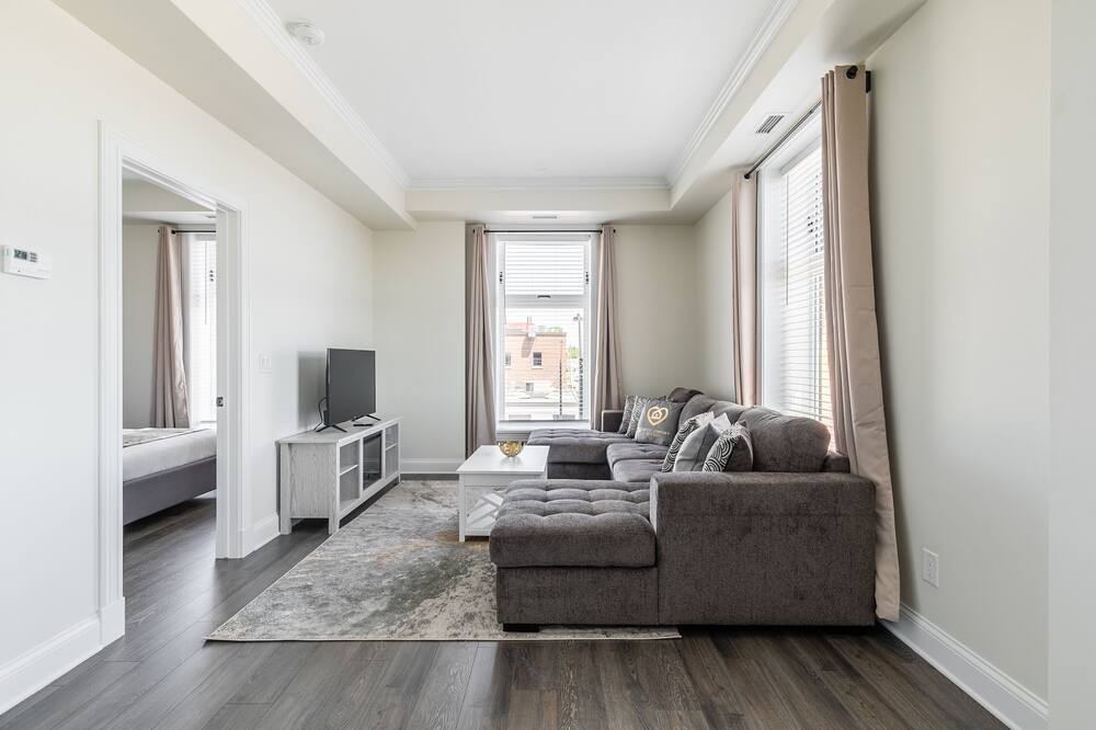 Photo of Livingroom in Smiths Falls