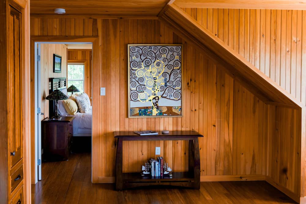 Photo of Livingroom in Mahone Bay