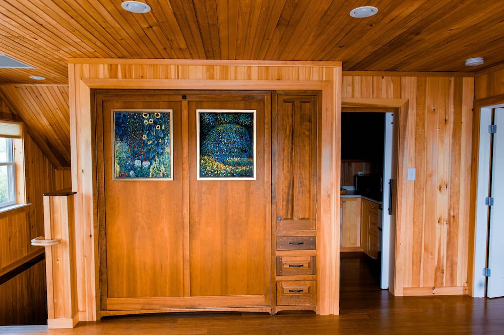 Photo of Bedroom in Mahone Bay