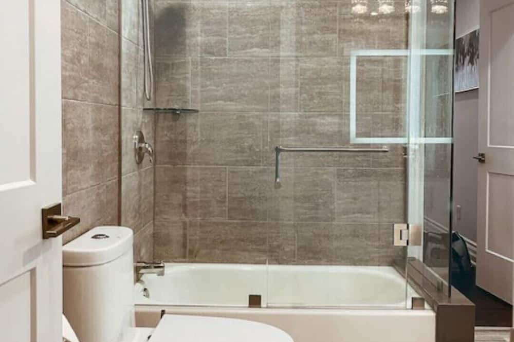 Photo of Bathroom in Crystal Beach
