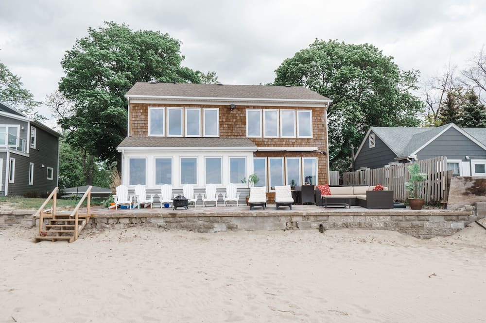 Photo of Outdoor in Crystal Beach