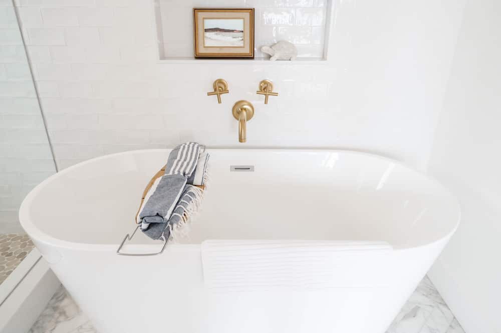 Photo of Bathroom in Crystal Beach