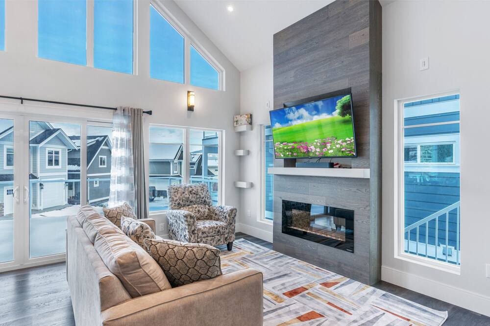 Photo of Livingroom in Central Okanagan
