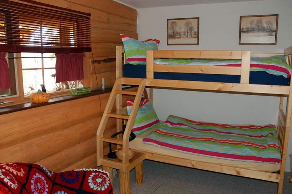 Photo of Bedroom in Deka Lake