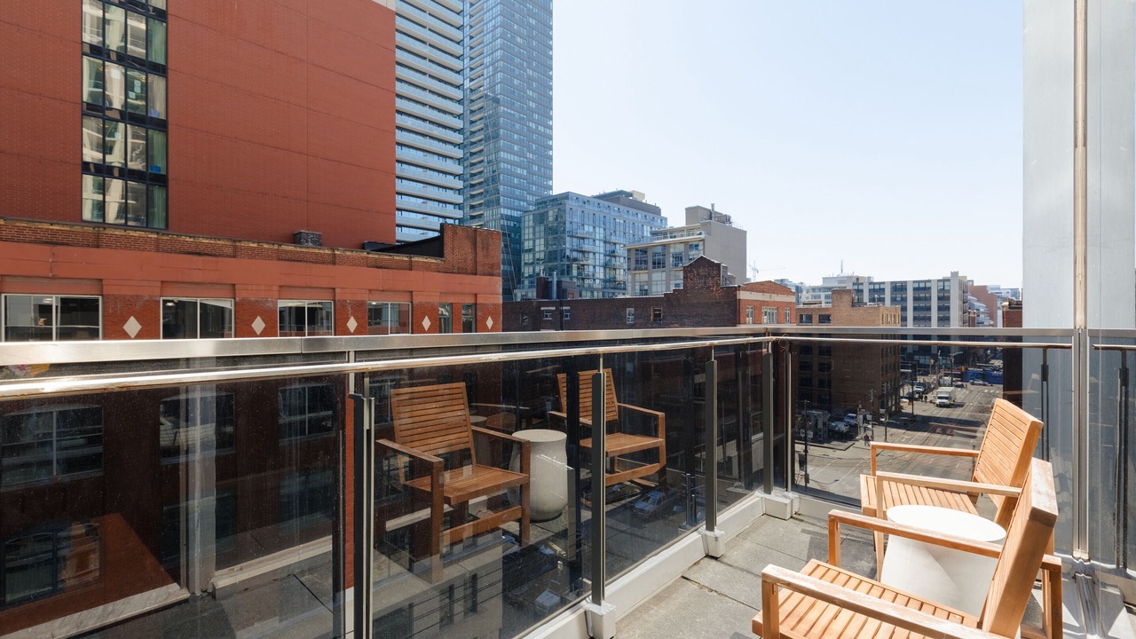 Photo of Outdoor in Fashion District