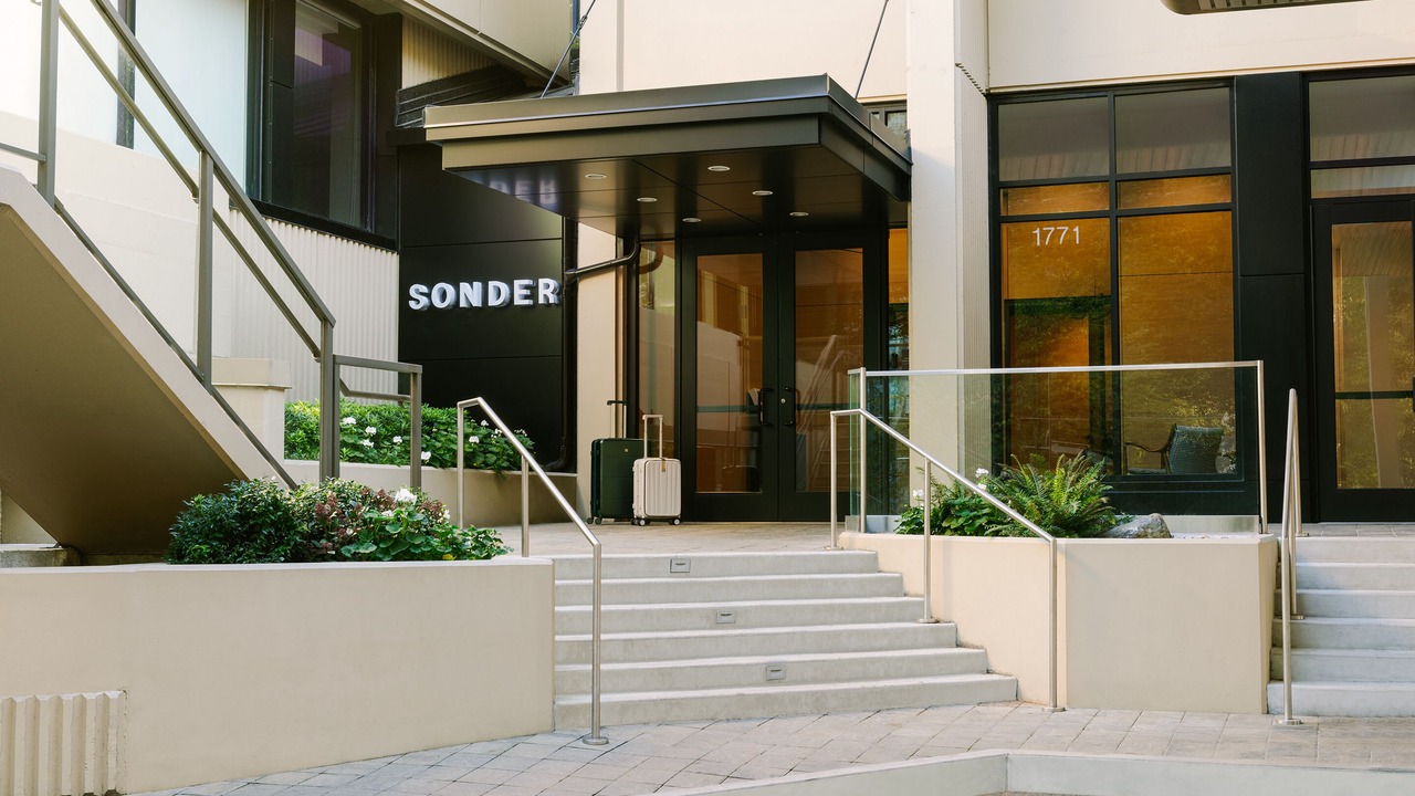 Photo of Outdoor in West End