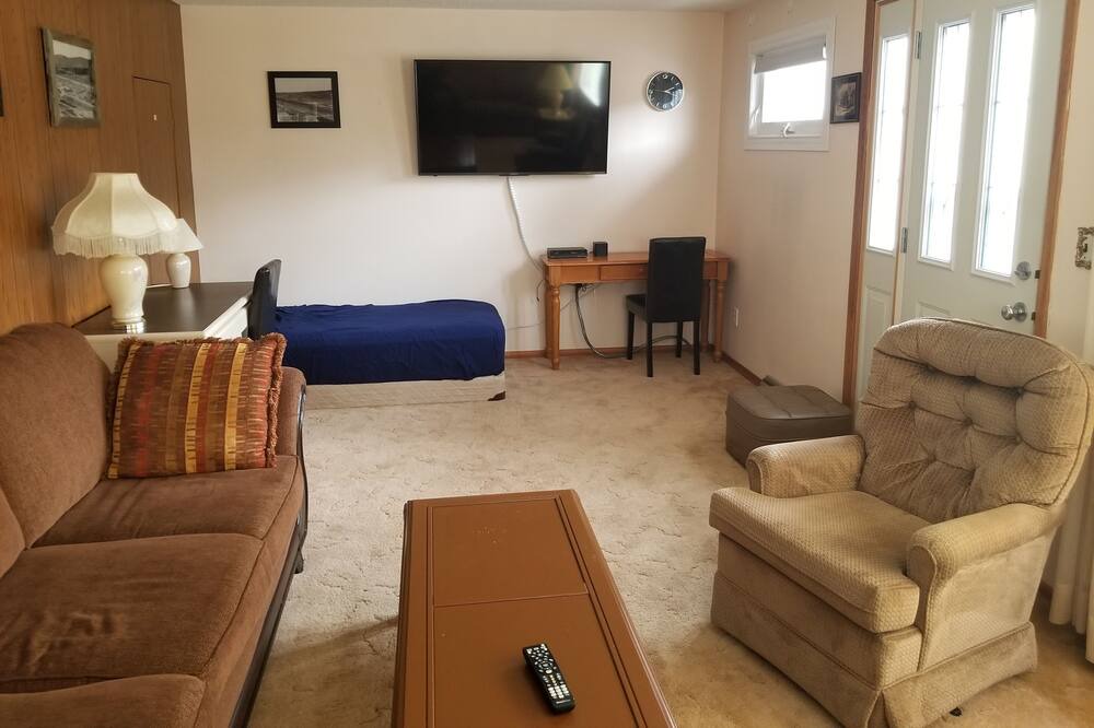 Photo of Livingroom in Drumheller