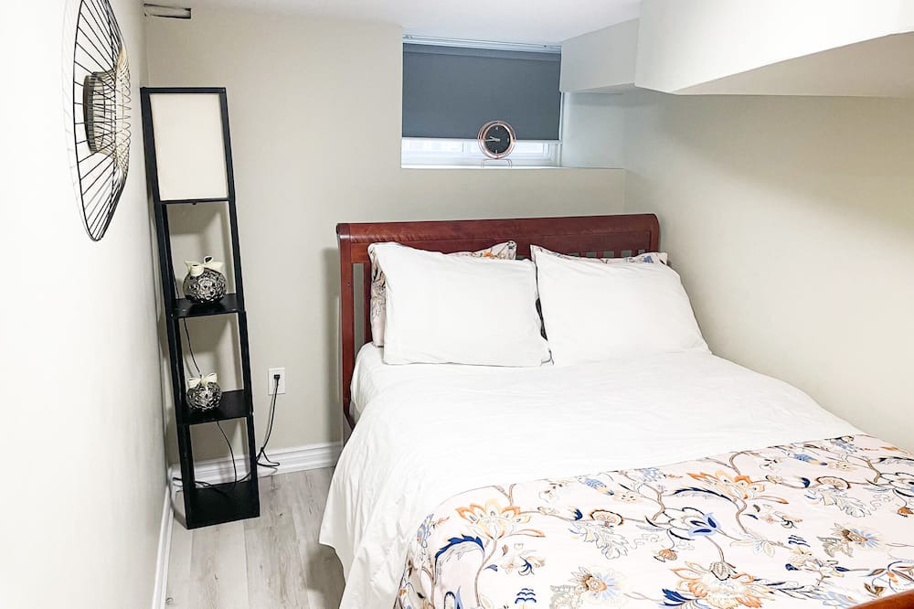 Photo of Bedroom in Hamilton