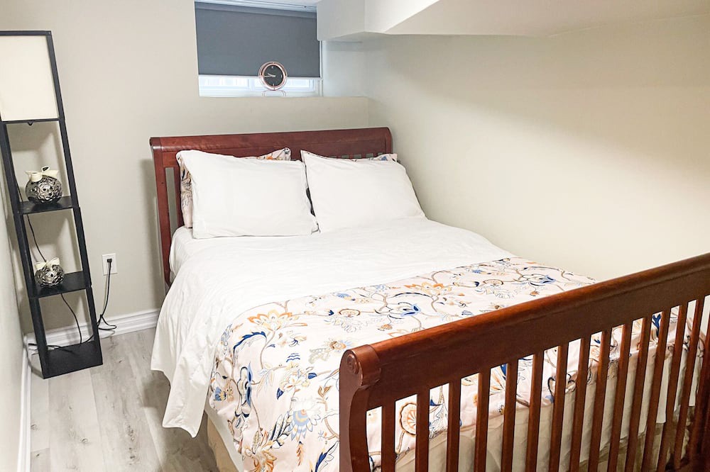Photo of Bedroom in Hamilton