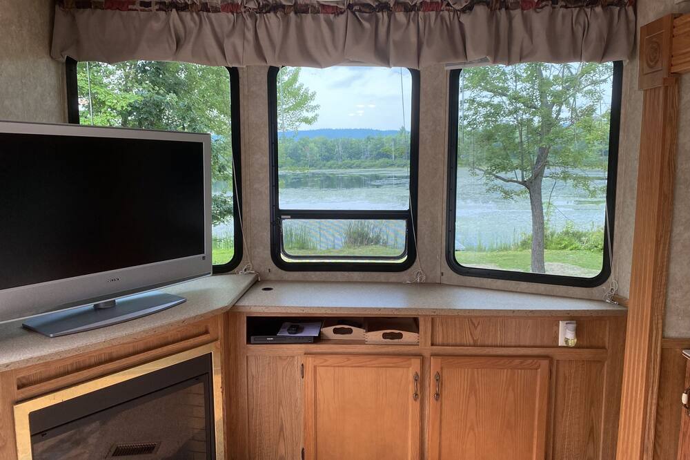 Photo of Kitchen in L'Isle-aux-Allumettes