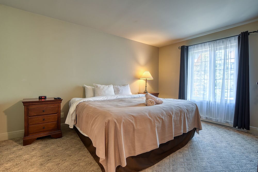 Photo of Bedroom in Mont-Tremblant