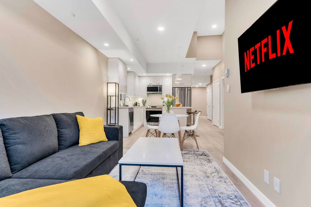 Photo of Livingroom in Downtown Squamish